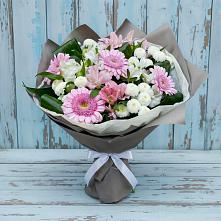 Букет цветов из:  Герберы, Альстромерии и Хризантемы в Кобралово