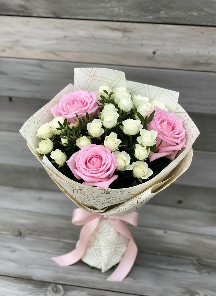 Букет цветов из: Розы в Кобралово