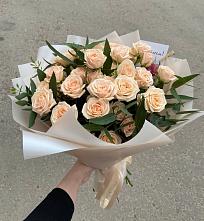 Букет Кремовые розы Латте в Кобралово