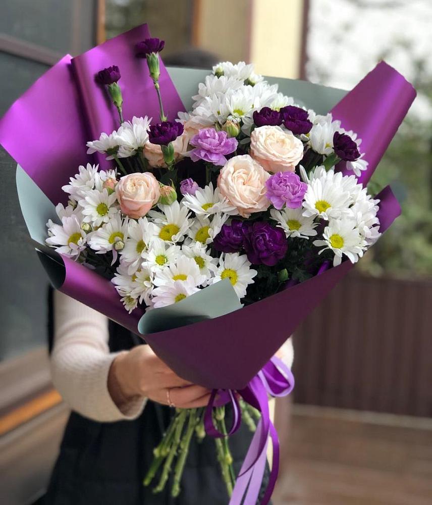 Букет цветов из: Хризантемы, Гвоздики и Розы в Кобралово