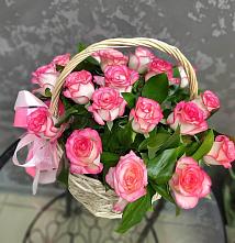 Цветочная композиция из Розы в корзине в Кобралово