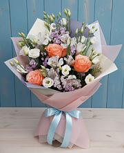 Букет цветов из:  Лизиантусы, Розы, Альстромерии и Гипсофила #REPLACE_PRED# Кобралово