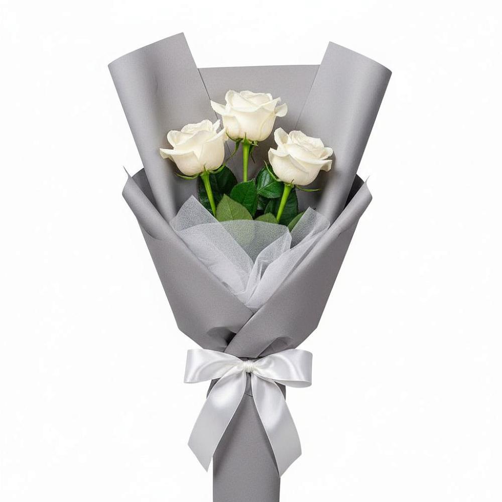 Букет 3 белые розы в Кобралово