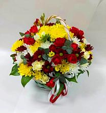 Цветочная композиция из Хризантемы и Розы в корзине в Кобралово