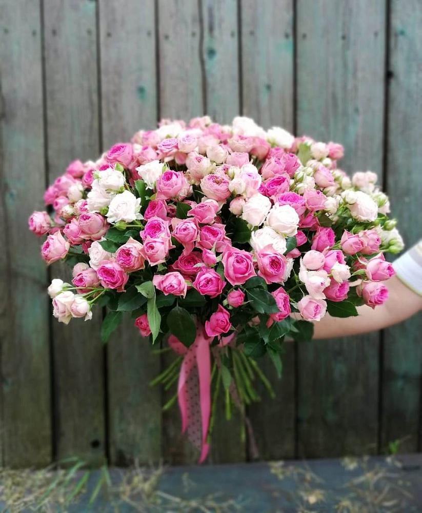 Букет Розовые кустовые розы Натали и Лав Лидия в Кобралово