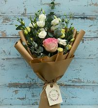 Букет цветов из:  Розы и Лизиантусы #REPLACE_PRED# Кобралово