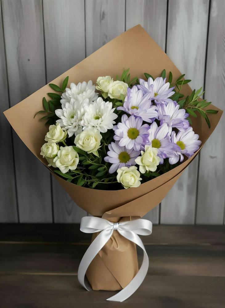 Букет цветов из: Хризантемы и Розы в Кобралово